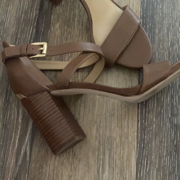 Michael Kors heels - Picture 6 of 6